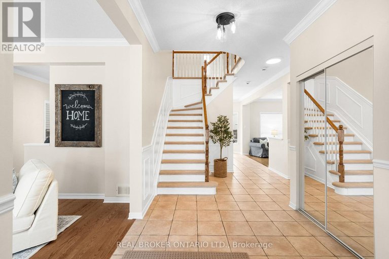 29518194/41-golders-green-lane/longfields/ottawa/ontario/K2J5G2_5