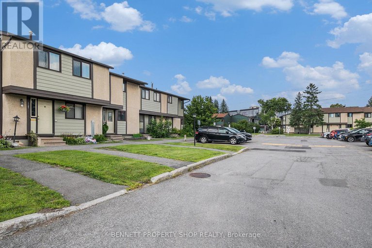 28615041/57-1707-meadowbrook-road/pineview/ottawa/ontario/K1B4W6_18
