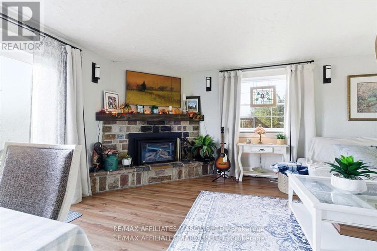 29218686/20267-county-road-18-road/south-glengarry-charlottenburgh-twp/south-glengarry/ontario/K0C2J0_9