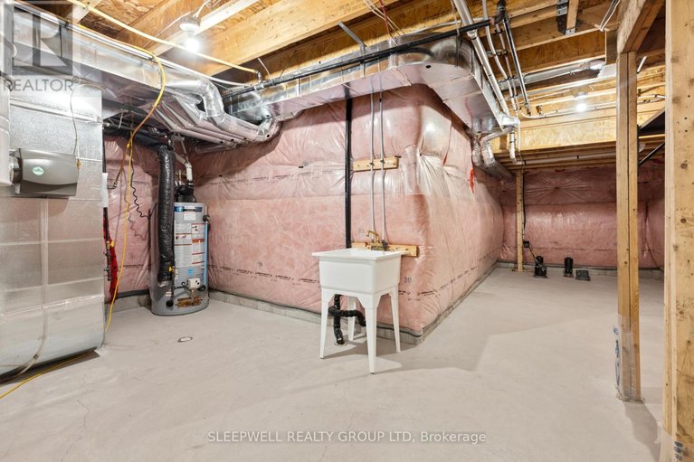 29454147/320-lipizzaner-street/stittsville-south/ottawa/ontario/K2S0X9_37