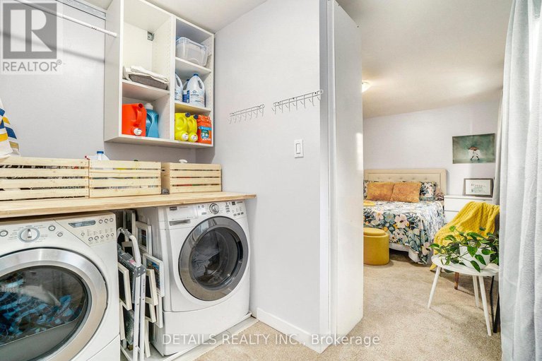 28954337/13-willowview-way/on-the-green/ottawa/ontario/K2J2P7_15