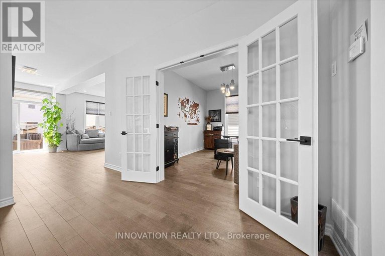 29669052/664-baie-des-castors-street/camelot/ottawa/ontario/K4A1J4_15