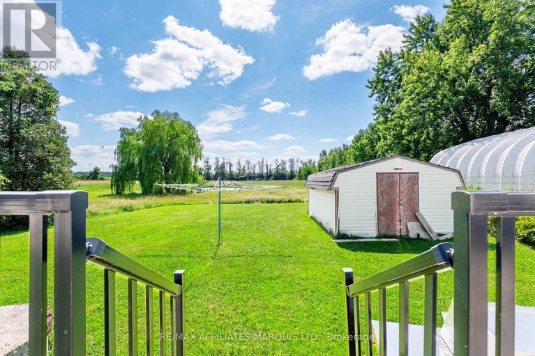 28606339/5058-johnson-road/south-glengarry-charlottenburgh-twp/south-glengarry/ontario/K0C2J0_29