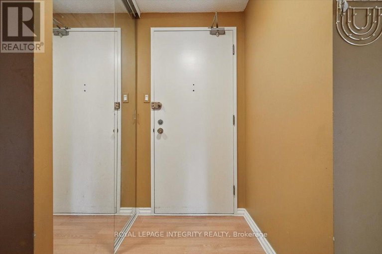 28557334/219-1599-lassiter-terrace/beaconwood/ottawa/ontario/K1J8R6_8