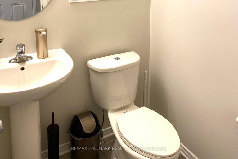 29046802/618-via-campanale-avenue/longfields/ottawa/ontario/K2J4A2_12