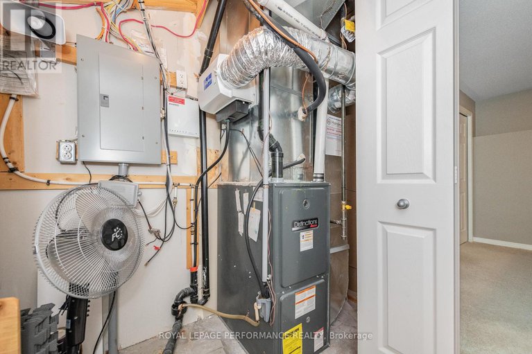 28511798/14-111-steele-park-private/cyrville/ottawa/ontario/K1J0J2_23