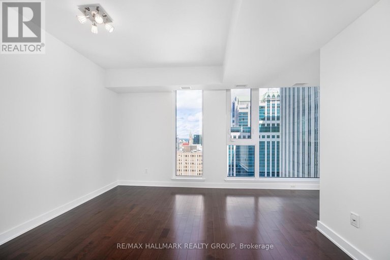 29543922/1904-179-metcalfe-street/ottawa-centre/ottawa/ontario/K2P1P7_21