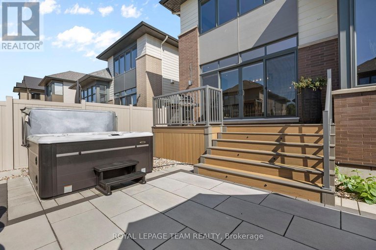 28584375/304-long-acres-street/bridlewood/ottawa/ontario/K2M0H1_45