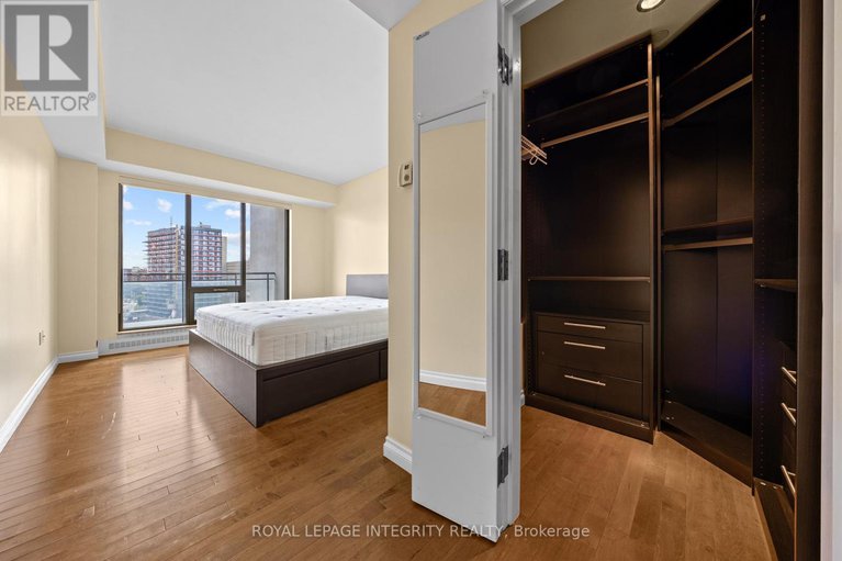 29263185/1207-90-george-street/lower-townbyward-market/ottawa/ontario/K1N0A8_18