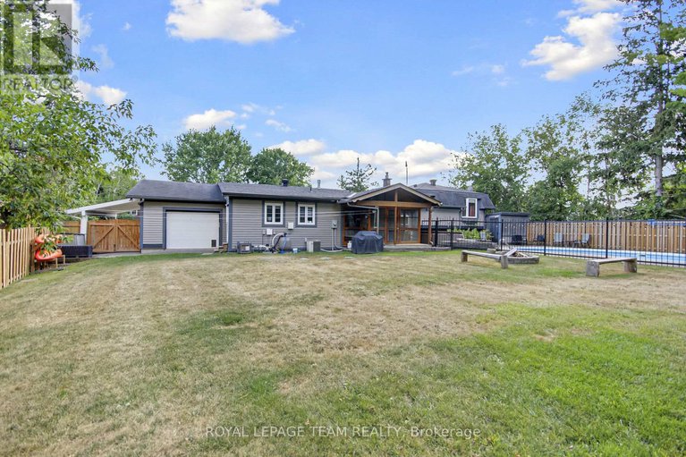 29003460/1079-christopher-drive/manotick-long-island-nicholls-island/ottawa/ontario/K4M1J2_39