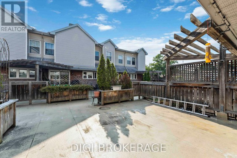 28617031/202-monterey-drive/leslie-park/ottawa/ontario/K2H7A8_29