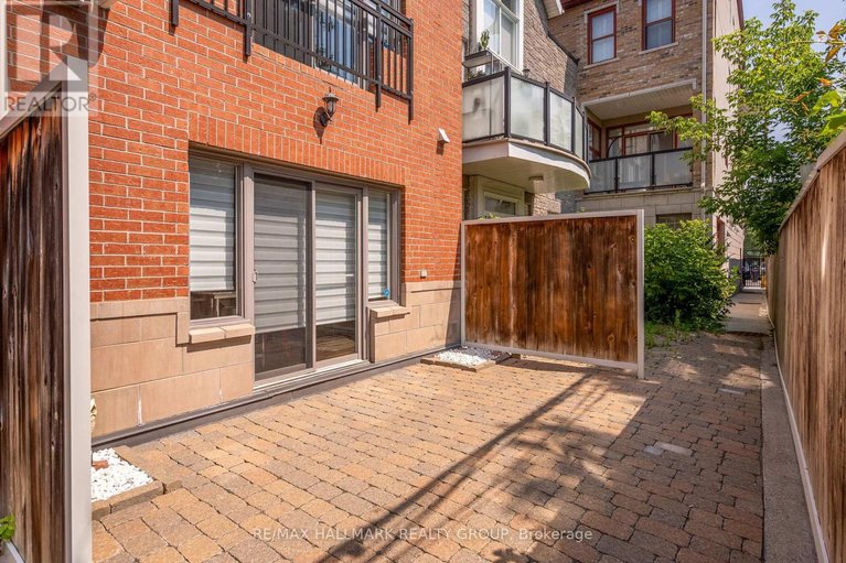 29413273/d-124-guigues-avenue/lower-townbyward-market/ottawa/ontario/K1N5H7_37