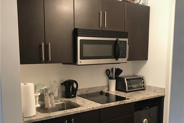 28476576/311-429-kent-street/ottawa-centre/ottawa/ontario/K2P1B5_6
