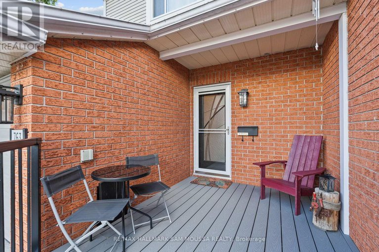 28791611/763-hancock-crescent/fallingbrookridgemount/ottawa/ontario/K4A3N1_34