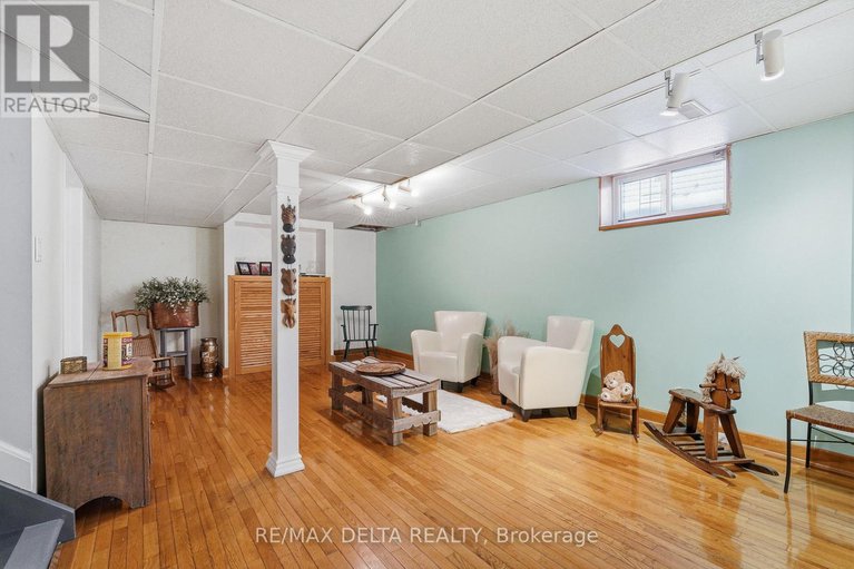 29445828/301-bonavista-street/town-of-rockland/clarence-rockland/ontario/K4K1N8_47