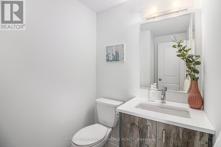28674335/84-carabiner-private/mer-bleuebradley-estatesanderson-park/ottawa/ontario/K1W0L7_19