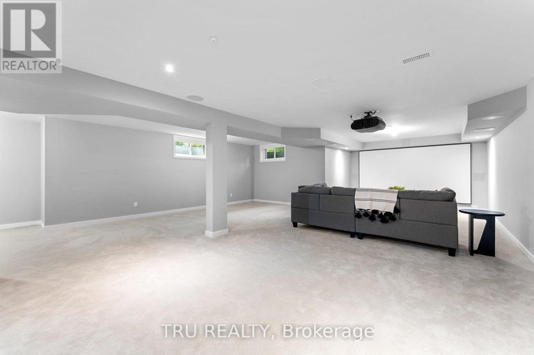 29255060/250-sunnyridge-crescent/emerald-meadowstrailwest/ottawa/ontario/K2M0H3_38