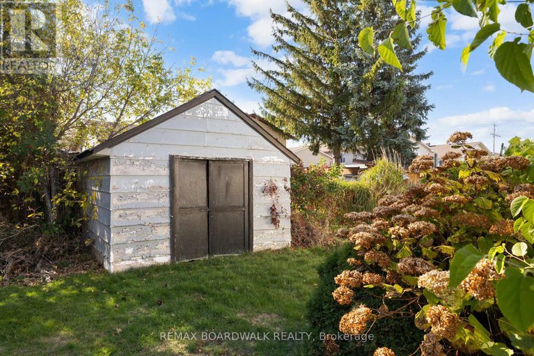 29048671/164-napoleon-street/carleton-place/carleton-place/ontario/K7C2W9_40