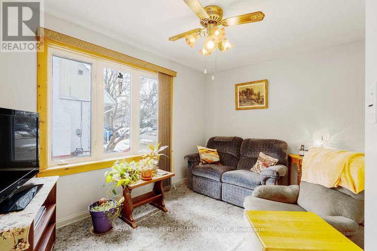 28070954/167-mafeking-avenue/manor-park/ottawa/ontario/K1K2V4_31