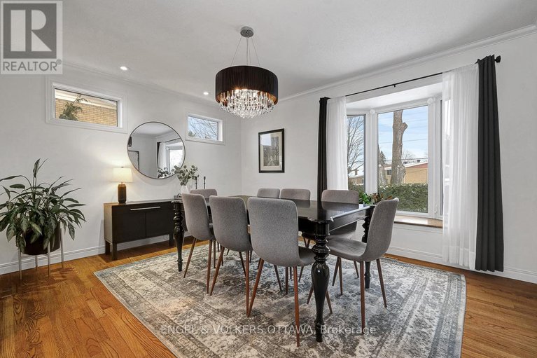 29256001/10-spring-garden-avenue/meadowlandscrestview/ottawa/ontario/K2G3B3_11