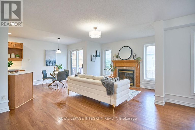 28769407/7-dunn-street/beaverbrook/ottawa/ontario/K2K3J8_17
