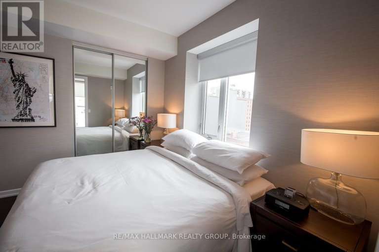29312998/1111-300-lisgar-street/ottawa-centre/ottawa/ontario/K2P0E2_12