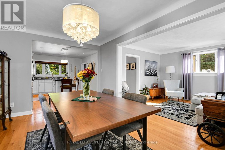 29344421/2239-webster-avenue/alta-vista/ottawa/ontario/K1H7H1_9