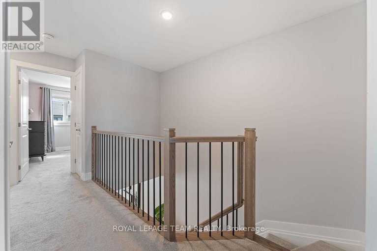28963123/321-proud-walk/stittsville-south/ottawa/ontario/K2S2L6_27