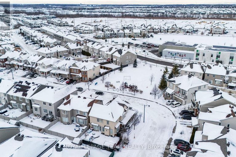 29282364/3022-freshwater-way/half-moon-bay/ottawa/ontario/K2J3V5_55