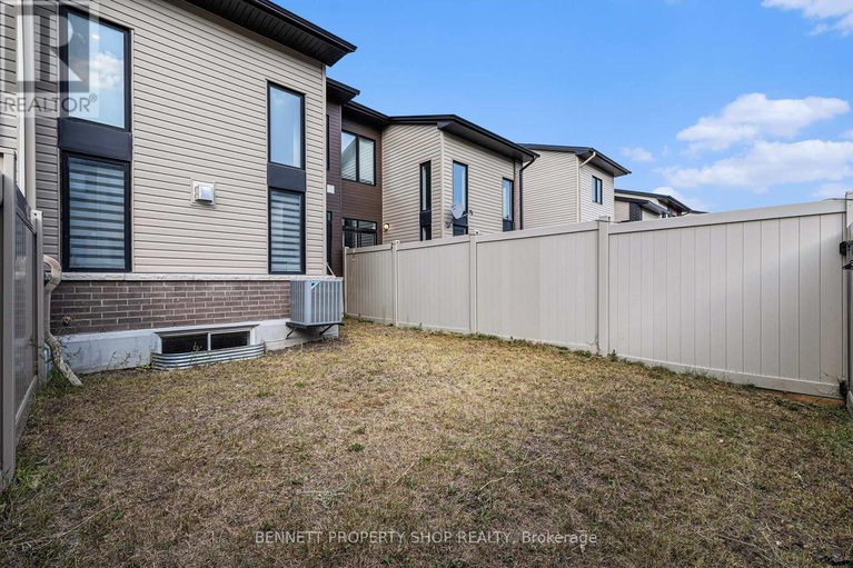 28738559/735-twist-way/emerald-meadowstrailwest/ottawa/ontario/K2V0M9_24
