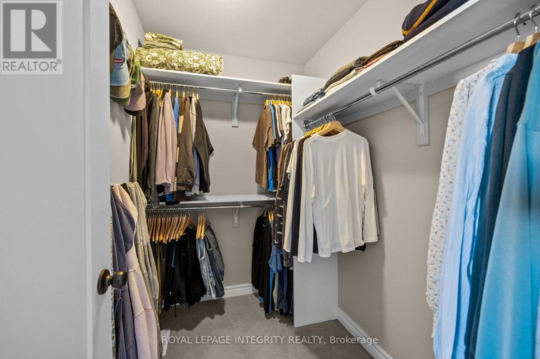 29401414/696-vivera-place/stittsville-north/ottawa/ontario/K2S2N1_28