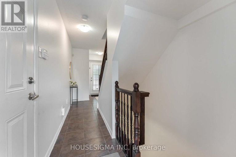 28698306/758-sanibel-private/westcliffe-estates/ottawa/ontario/K2H0A8_21