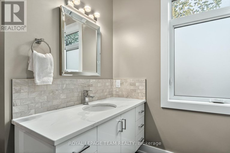 29050670/16-first-avenue/glebe/ottawa/ontario/K1S2G2_28