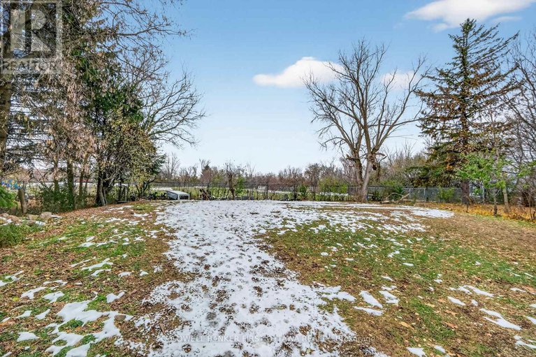 29118869/4610-gregoire-road/osgoode-twp-east-incl-kenmore/ottawa/ontario/K4R1E5_14