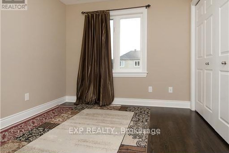 28390179/6793-breanna-cardill-street/greely/ottawa/ontario/K4P0C3_15