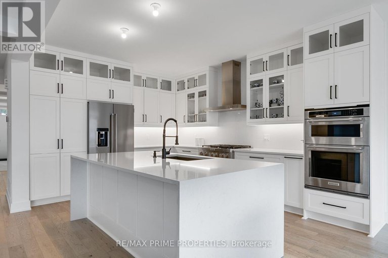 28583429/720-fenwick-way/stonebridge/ottawa/ontario/K2J7E2_12