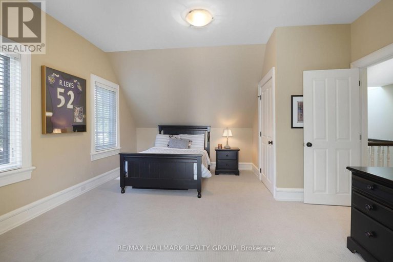 28848175/525-piccadilly-avenue/ottawa-west/ottawa/ontario/K1Y0H7_35
