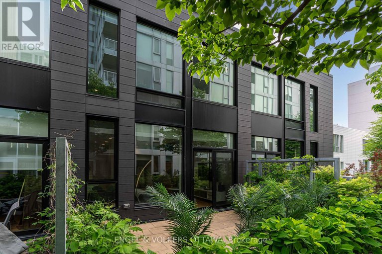 28430800/202-197-lisgar-street/ottawa-centre/ottawa/ontario/K2P0C3_27