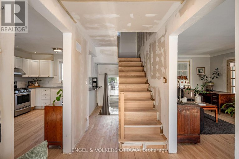 29400197/99-glynn-avenue/overbrook/ottawa/ontario/K1K1S7_36