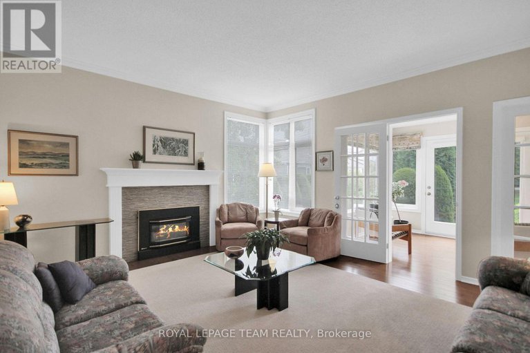 28525664/20-grand-cedar-court/stittsville-central/ottawa/ontario/K2S1C8_15
