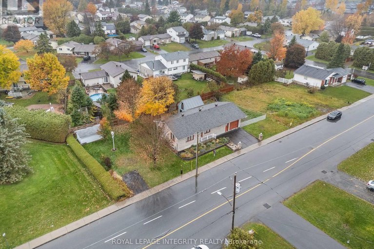 29055164/1172-st-pierre-road/embrun/russell/ontario/K0A1W1_27