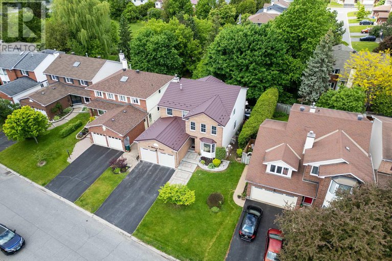 28401650/81-chickasaw-crescent/bridlewood/ottawa/ontario/K2M1M8_47