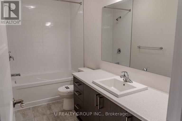 29026067/507-lourmarin-pvt-private-n/avalon-east/ottawa/ontario/K4A5M2_26