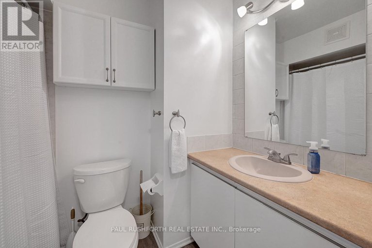 29018014/214-260-brittany-drive/viscount-alexander-park/ottawa/ontario/K1K4M2_10