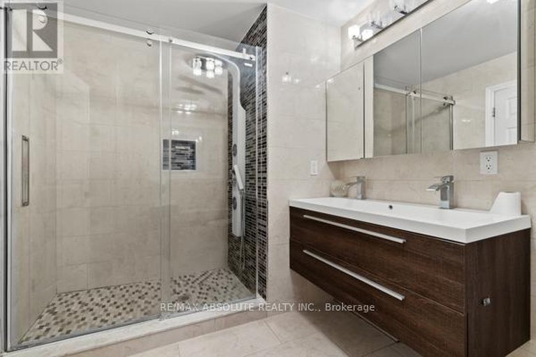 28975181/6-howard-court/hearts-desire/ottawa/ontario/K2J3Z8_23