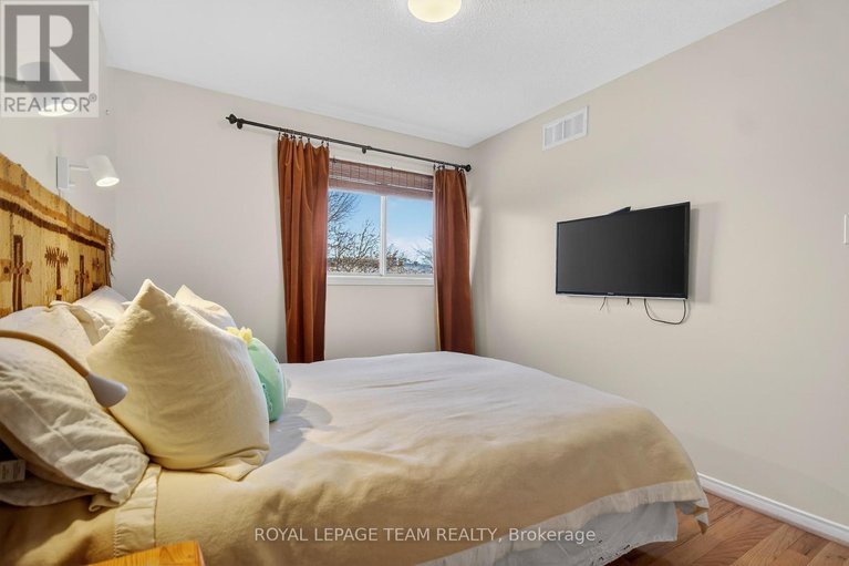 29445574/48-jackman-terrace/katimavik/ottawa/ontario/K2L4E1_67