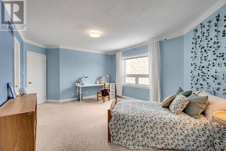 29556061/1345-potter-drive/manotick-village-manotick-estates/ottawa/ontario/K4M1C6_30