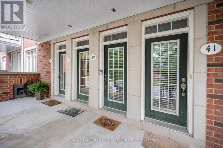 29028074/39-hawkstone-gate/beaverbrook/ottawa/ontario/K2K0A3_3