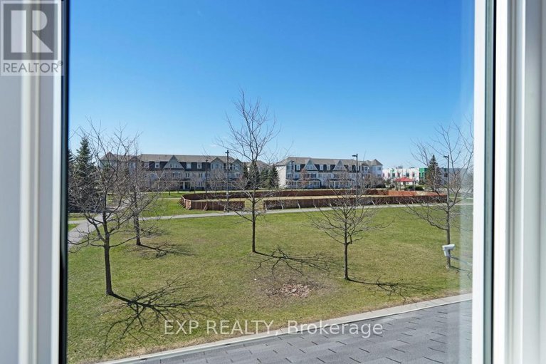 29636685/d-3705-riverbreeze-street/half-moon-bay/ottawa/ontario/K2J0S1_30