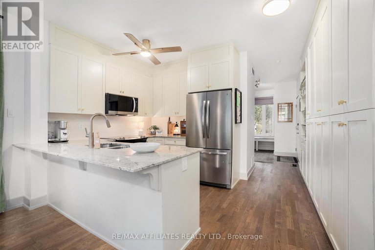 28981203/52-bergeron-private/chapel-hill/ottawa/ontario/K1C0C2_6
